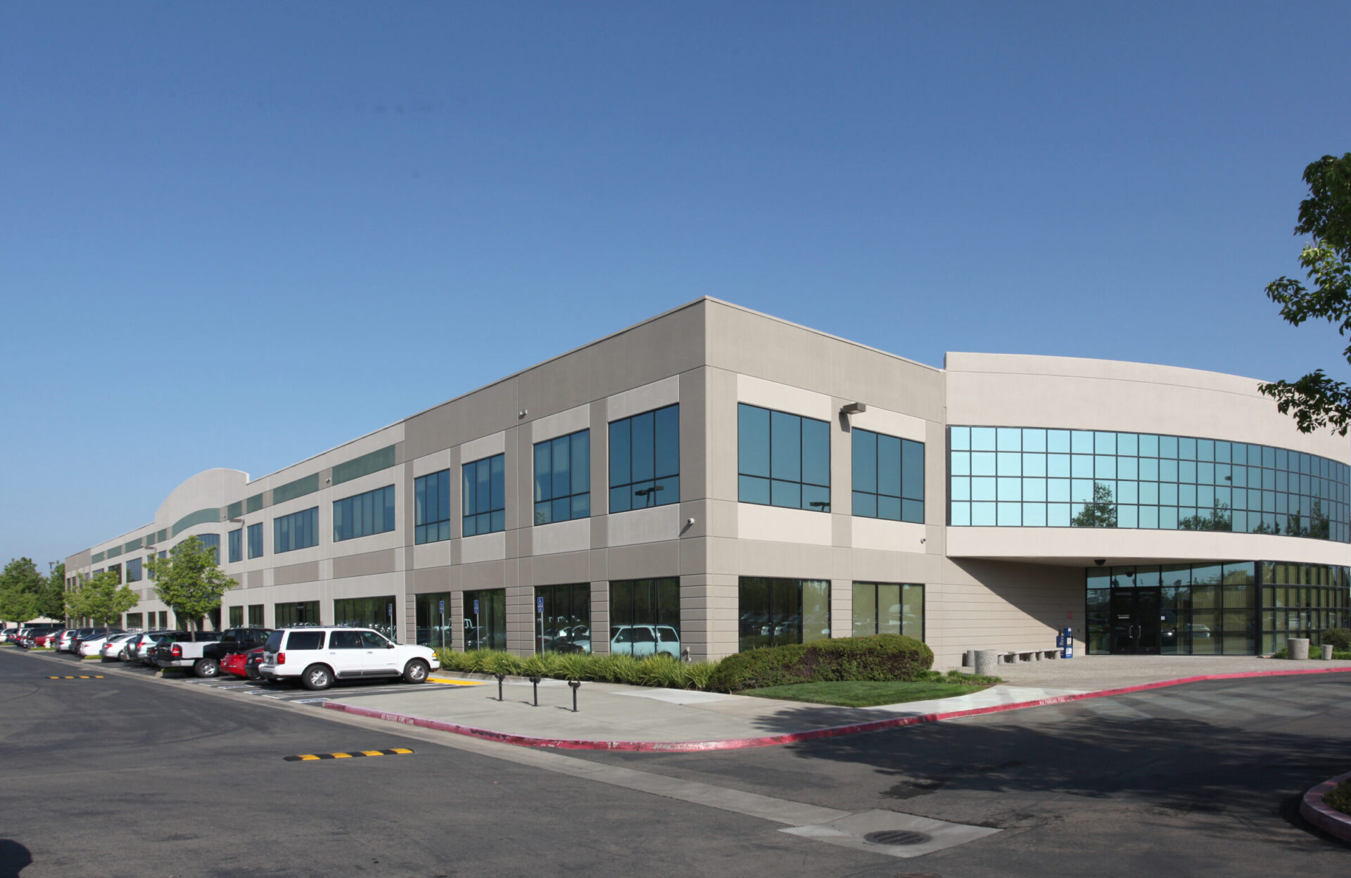 PrimaryPhoto-4-scaled-e1595387383476